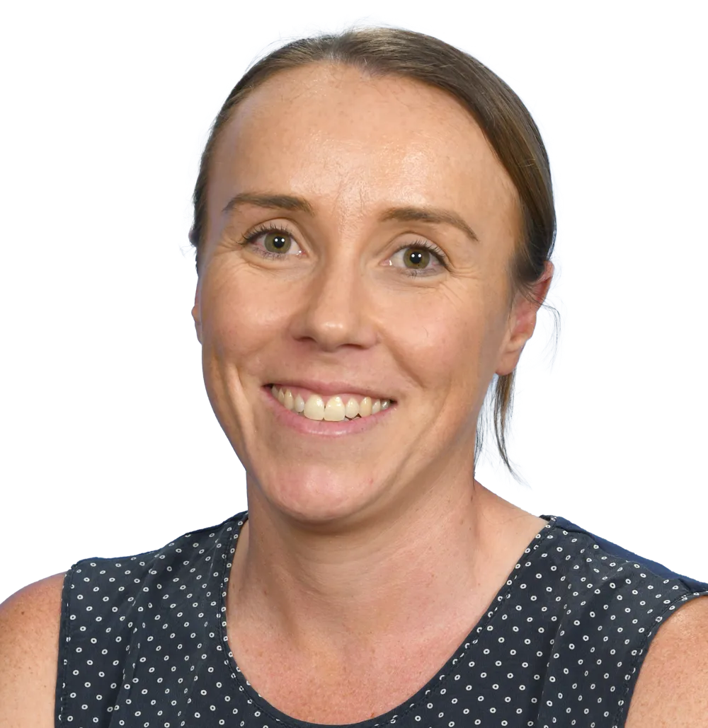 Mrs Sophie Urquhart