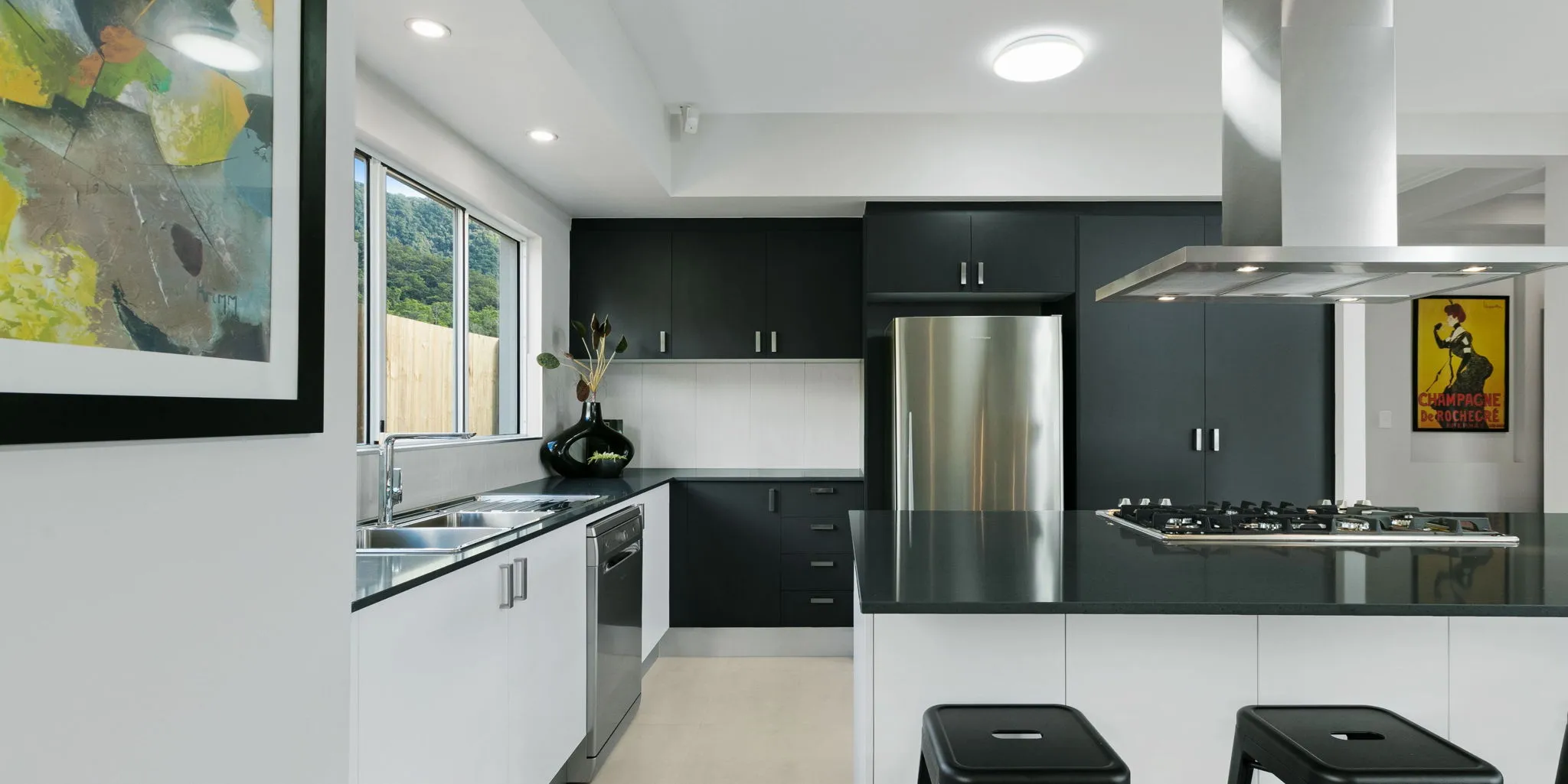 Off-the-Plan vs Established Properties: Which Is the Better Investment?