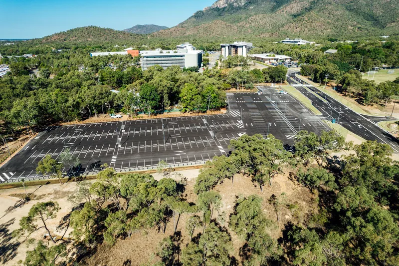 JCU Carpark & Joseph Banks Drive