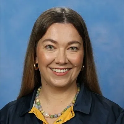 Amber Lazzaroni