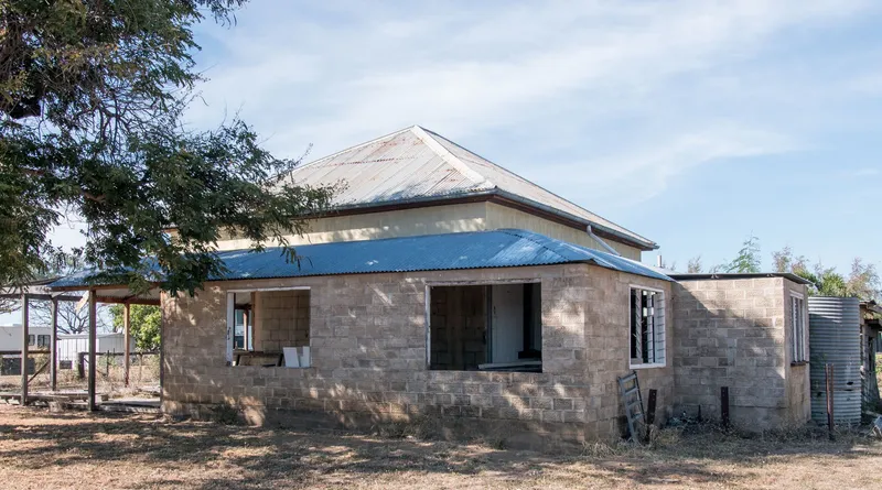 Antbed House