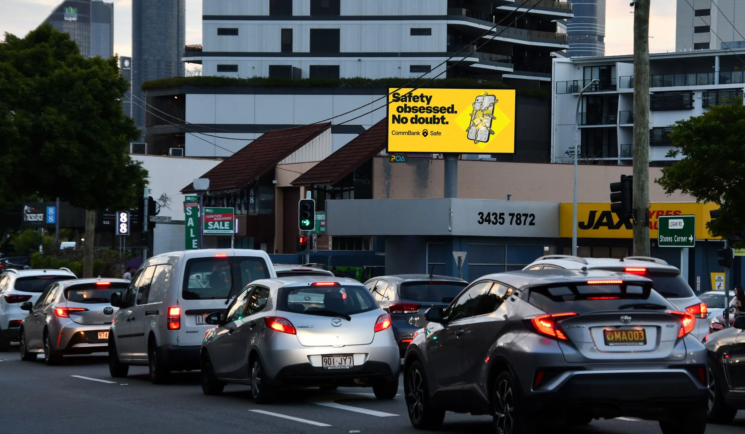 Logan Road, Woolloongabba, Inbound
