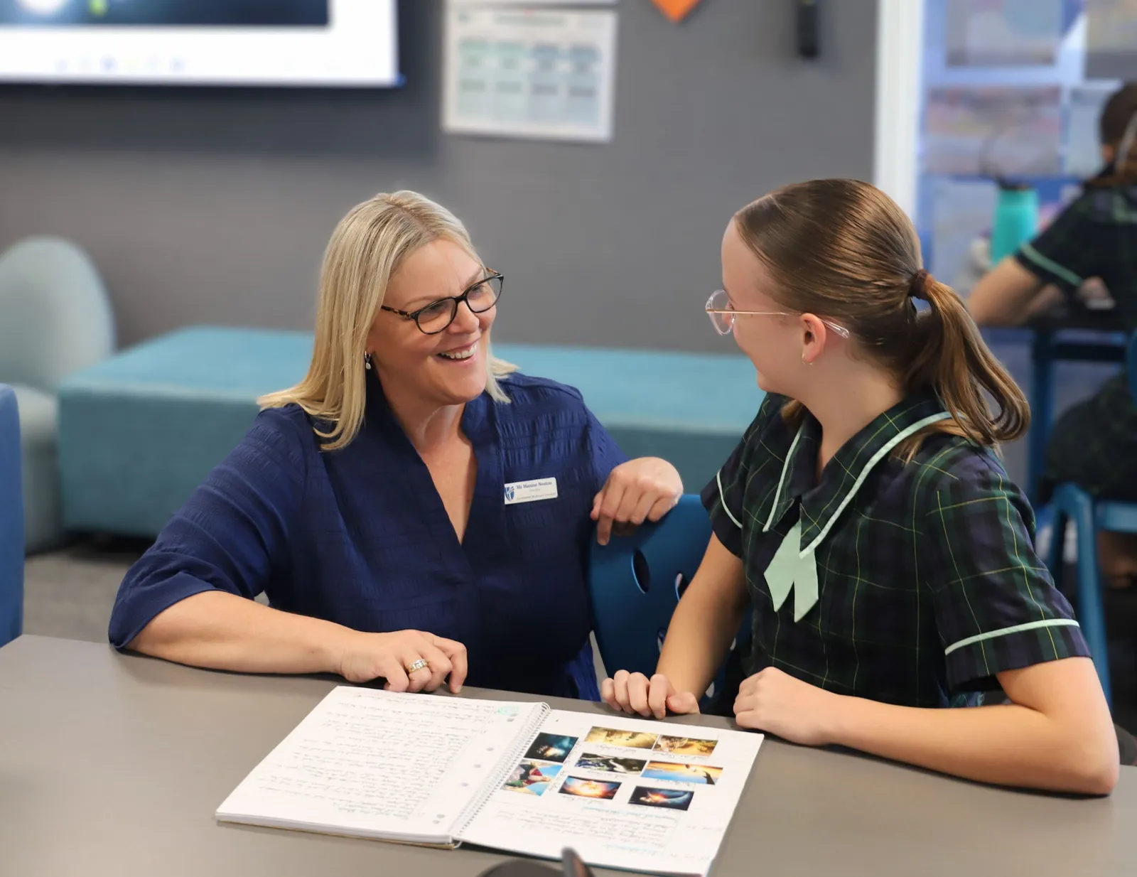Teaching Expression of Interest Image