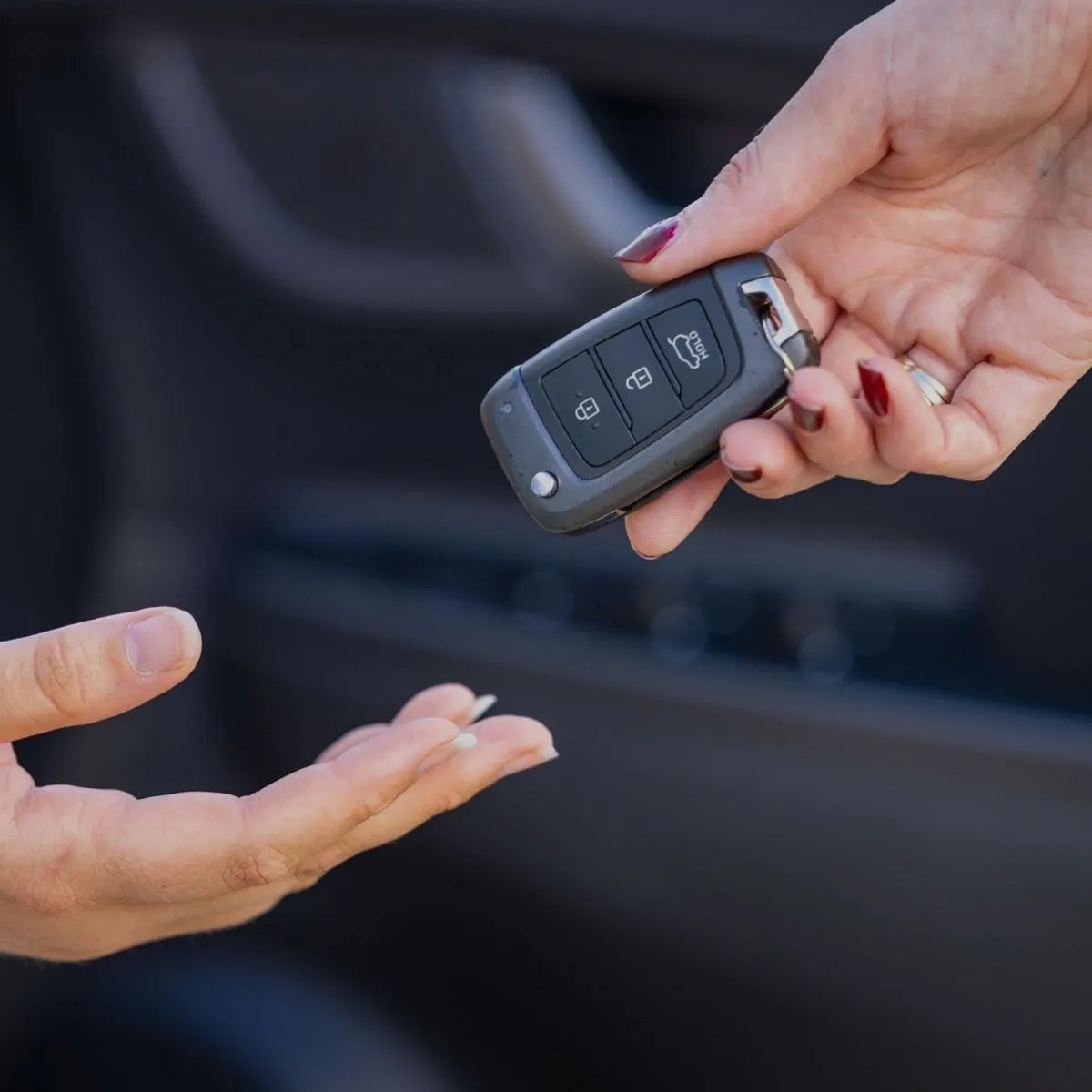 Why Specialist Knowledge Matters for Modern Car Keys 