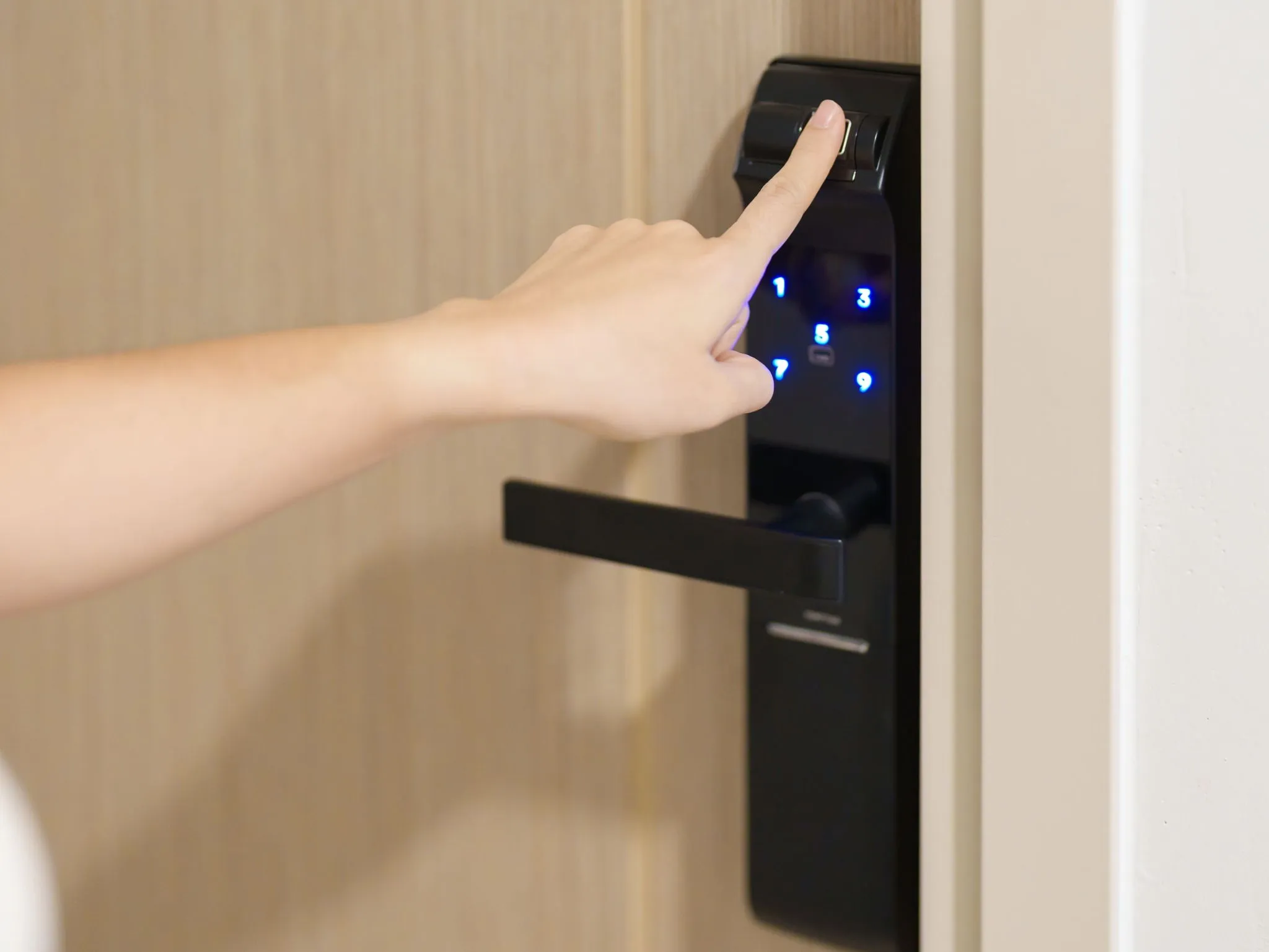 Locksmithing Services 