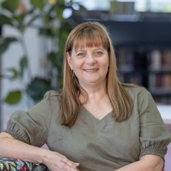 Mrs Bernadette Anderson Image