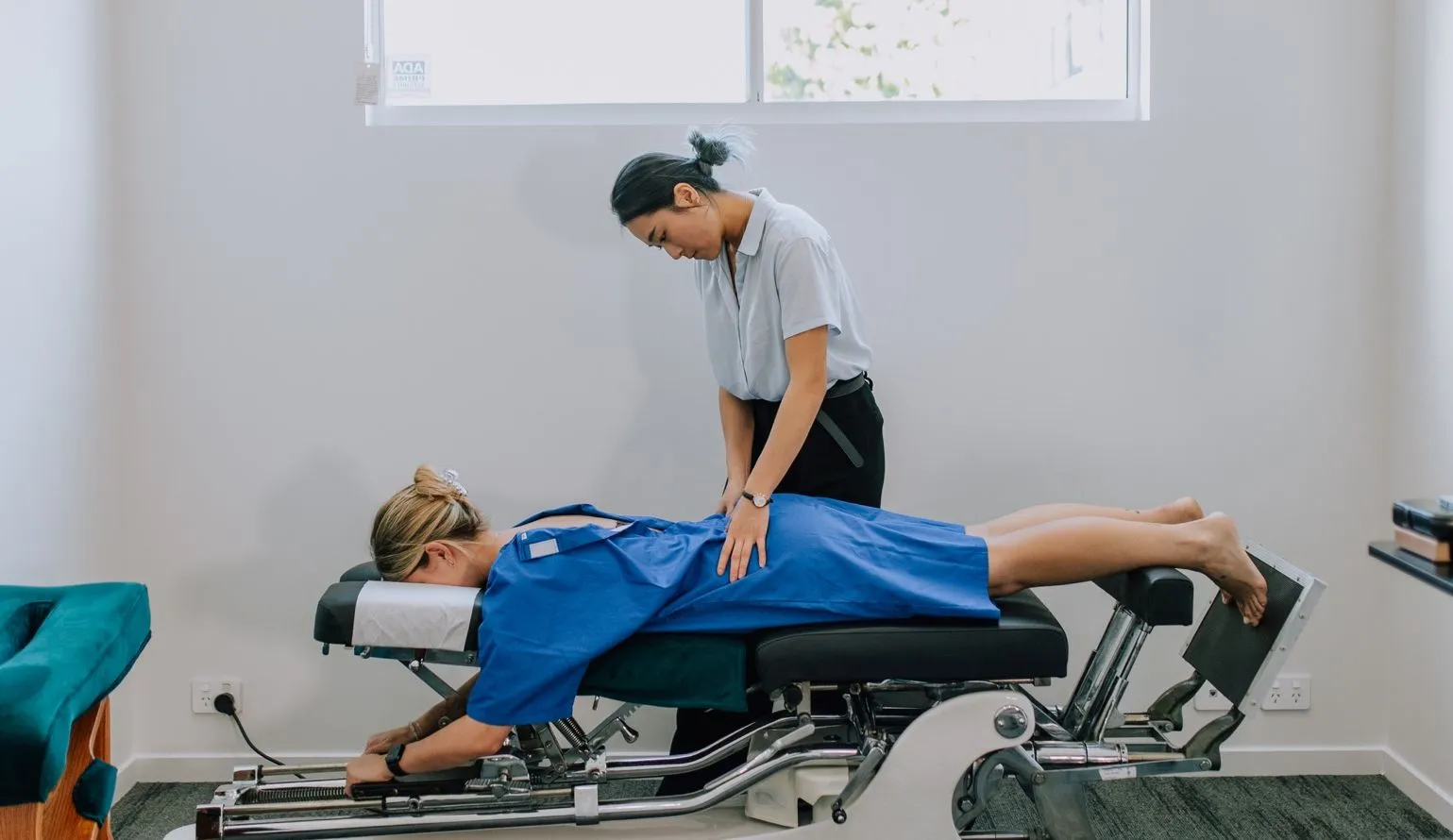 Gonstead vs Activator Method: Understanding the Key Differences