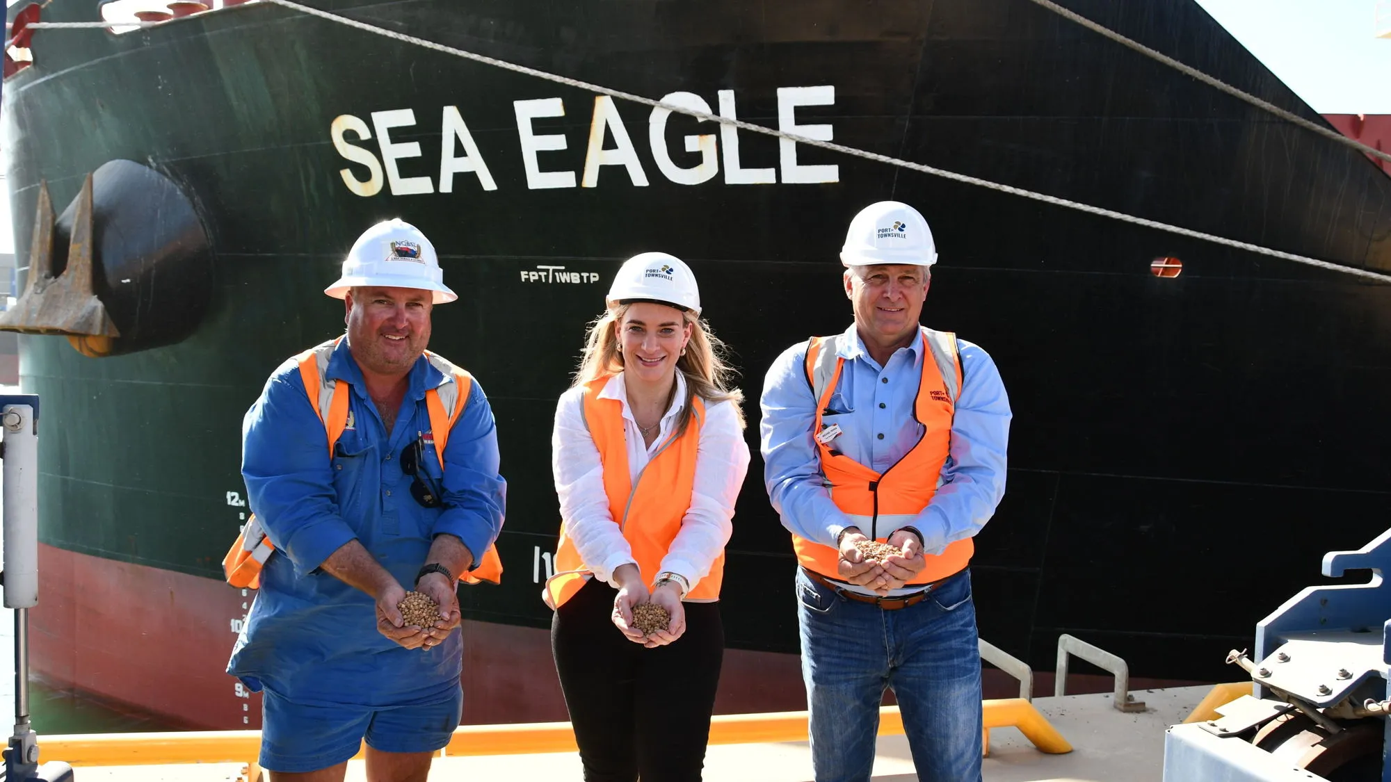 Port of Townsville supports milestone chickpea export